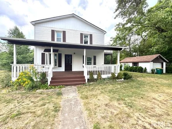 6175 Oakwood St, North Judson, IN 46366