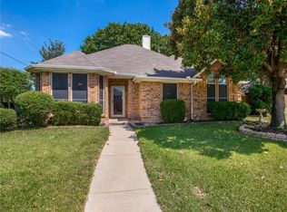 1903 Hidden Trail Dr, Lewisville, TX 75067