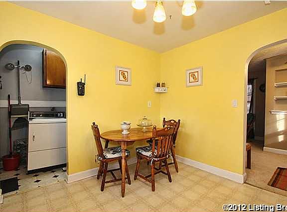 5th image of 8216 Blake Ln