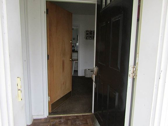 2nd image of 81-09 268th St #A