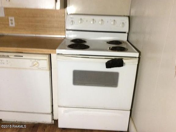 5th image of 14935 S Guegnon St