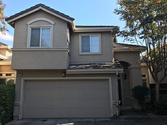 3rd image of 3716 Chambord Ct
