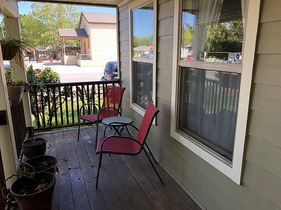 5th image of 703 7th St