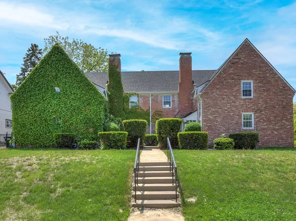 5123 Capitol Ave, Omaha, NE 68132