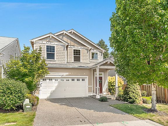 2nd image of 1624 NE Targhee Pl