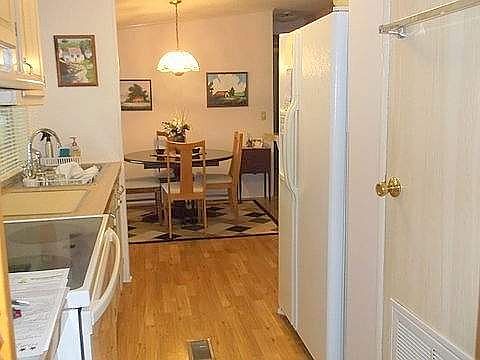 4th image of 404 Morristown Cay