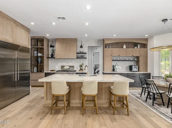 8787 W BUCKHORN Trail, Peoria, AZ 85383