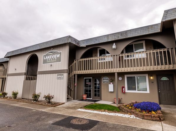 10214 Lakeview Ave SW #31