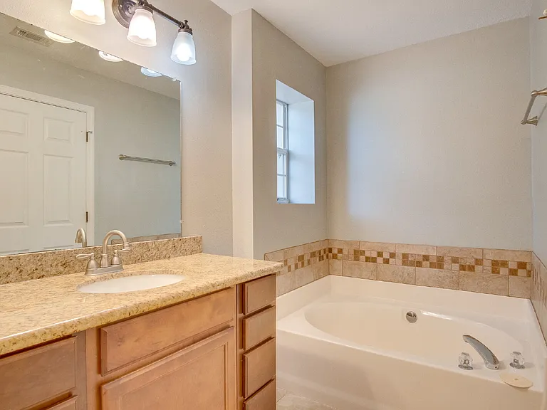 8262 Pamplona St — Photo 19