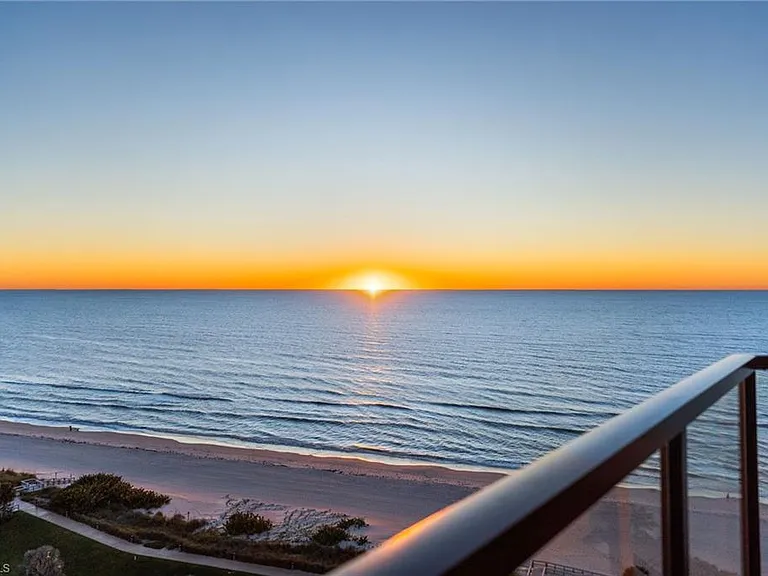 4901 Gulf Shore Blvd N #1604 — Photo 3