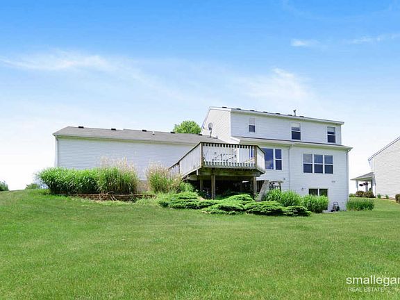 4th image of 768 Scottview Dr NE