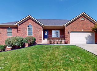 5305 Stonybrook Ct, Jeffersonville, IN 47130