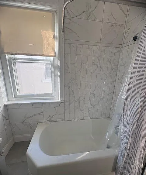 229 N West St #2 — Photo 5