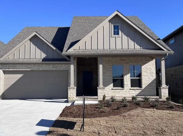 1821 Brindle St, Justin, TX 76247