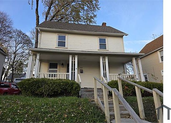 1st image of 423 Cypress Ave