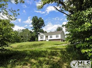 9555 McFarlin Rd, Bon Aqua, TN 37025