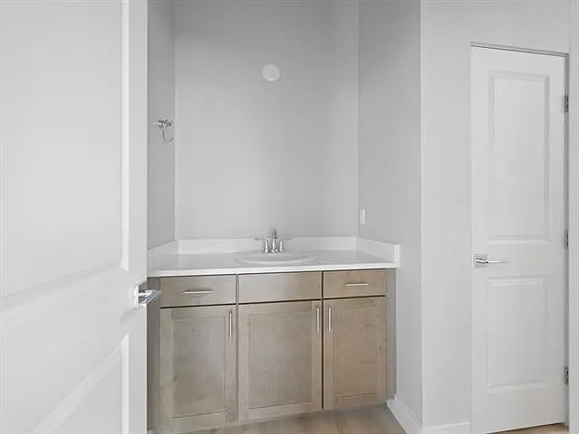 392 W Ridges Blvd #B — Photo 37