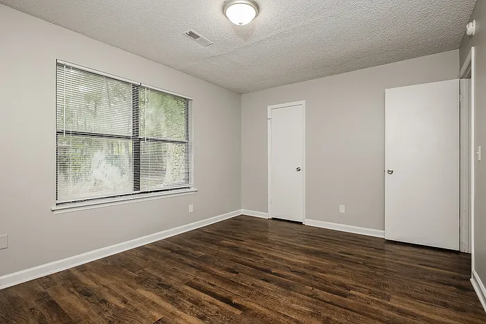 159 Hummingbird Ave #B — Photo 8
