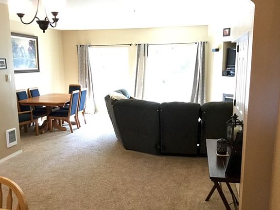 3rd image of 31900 104th Ave SE APT B203