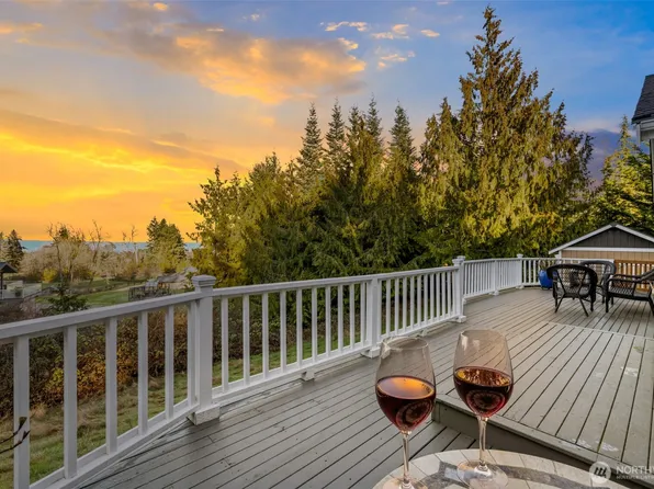 1063 Tamarack Lane, Port Angeles, WA 98362