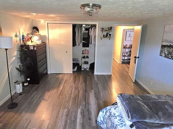 4th image of 1514 Glenmore Dr