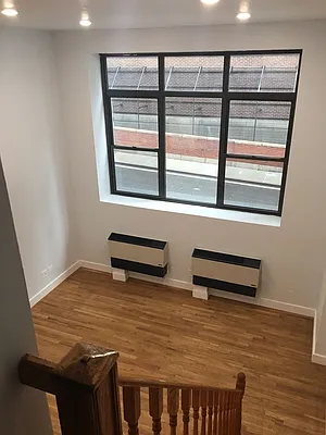 Rented by Mossanen Group | media 35