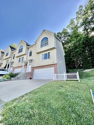 229 Palisades Dr Photo 1
