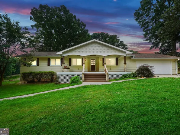 122 E Knight Rd, McDonough, GA 30252