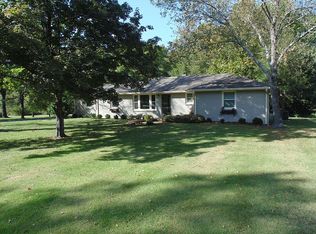9010 Meadowlawn Dr, Brentwood, TN 37027