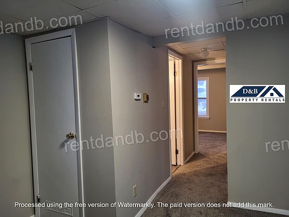 3rd image of 23 Putnam St #C