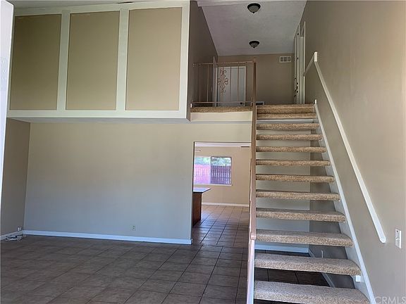 5th image of 2651 Seine Ave