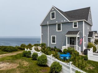 114 Broadway, York, ME 03909