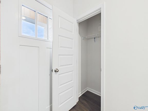 3rd image of 237 Murphy Ln