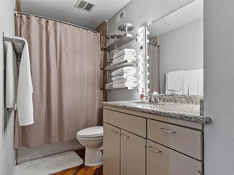 3022 Baldwin St — Photo 12