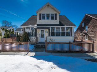 17 Stuyvesant St, Springfield, MA 01104