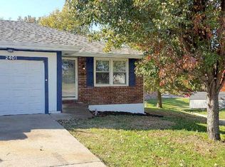 2401 Pearson Cir, Harrisonville, MO 64701