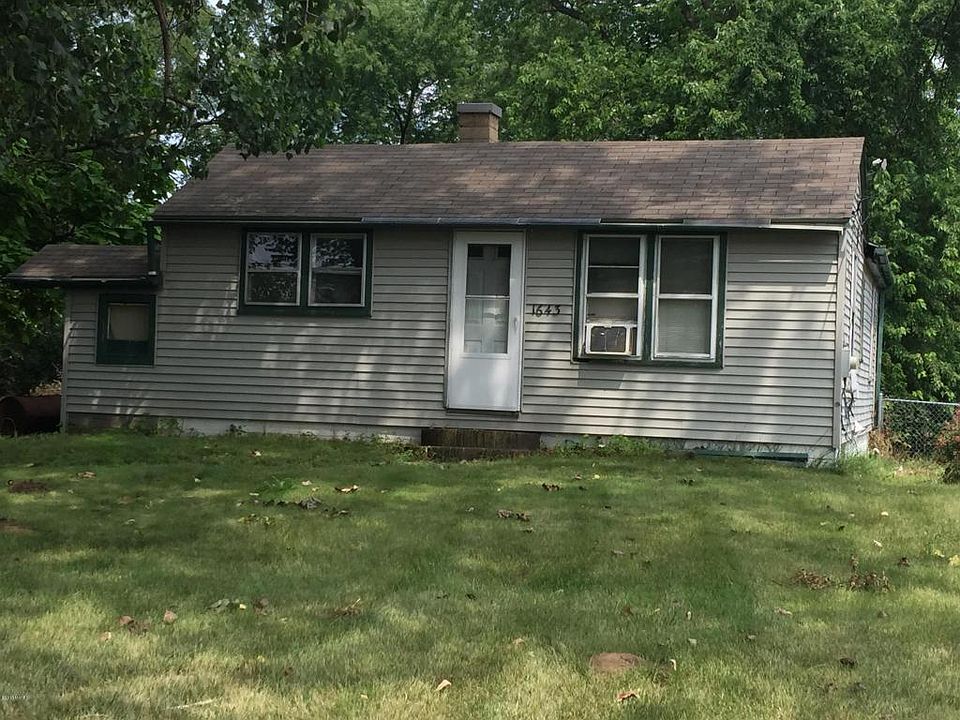 2nd image of 1643 Norton Ave