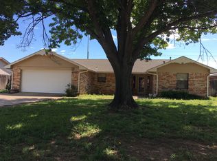 610 Fieldcrest Dr, Duncan, OK 73533