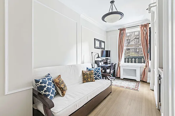 Sold by Compass | media 8