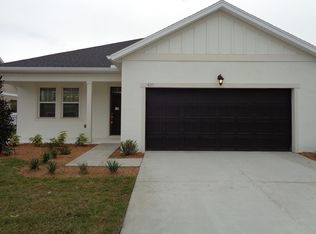 407 Pine Terrace Dr, Ruskin, FL 33570
