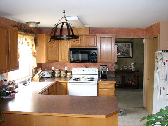 4th image of 1503 Milbanke Dr SE