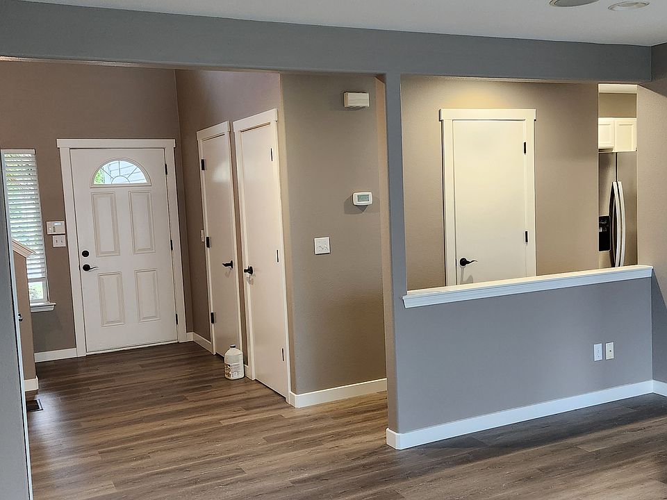 Entry way