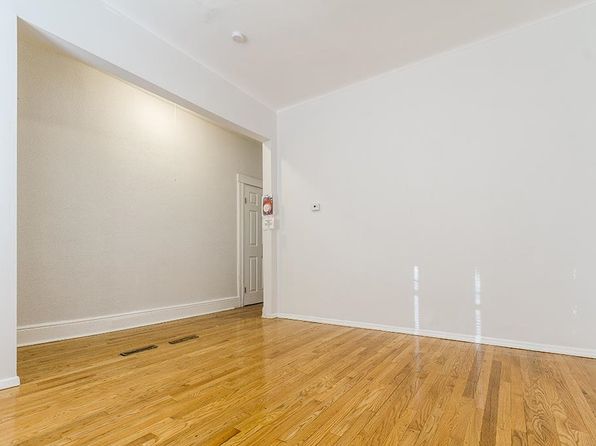 jersey-city-new-jersey-38902808 picture