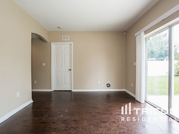 4th image of 11103 Newbridge Dr