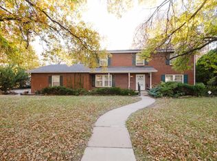 251 N Post Oak Rd, Wichita, KS 67206