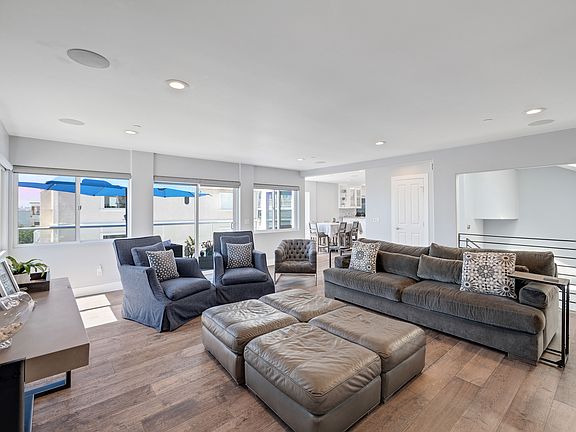 5th image of 3021 Crest Dr