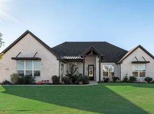 811 Alto Bonito Ct, Godley, TX 76044