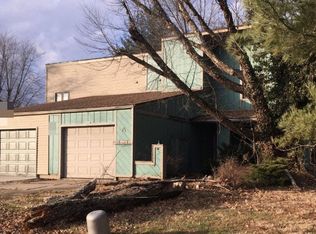 1826A Muny Vista Ct, Alton, IL 62002