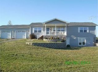 20802 272nd Ave, Moulton, IA 52572