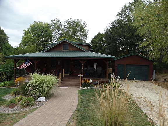 3rd image of 1822 Buck Ln